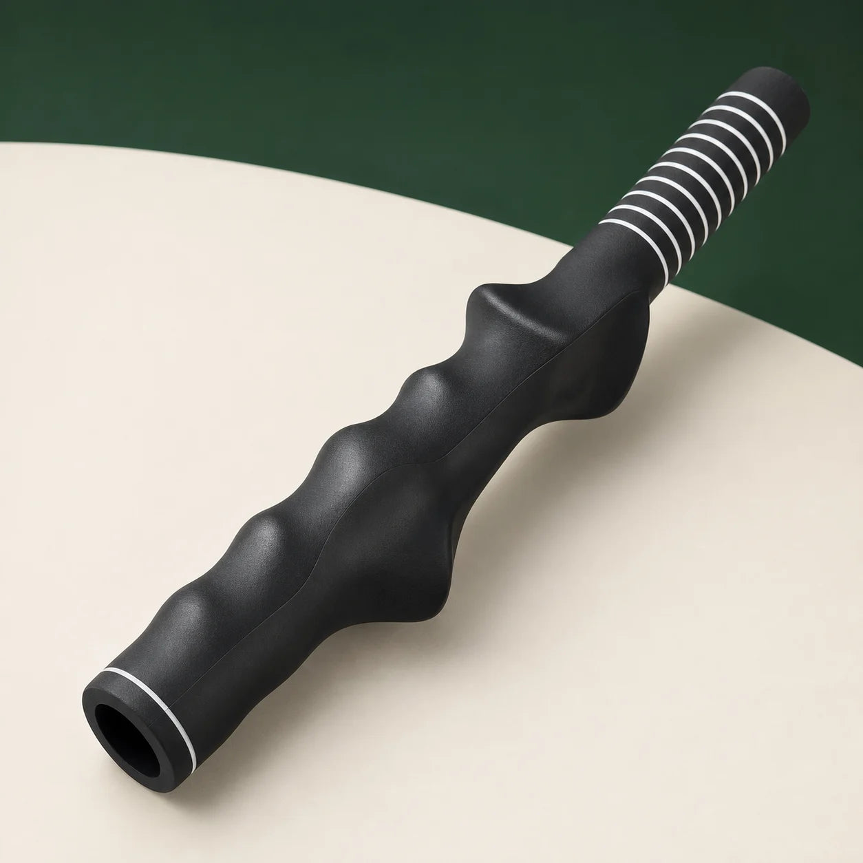 Golf Grip Correction Training Aid — function and construction detail