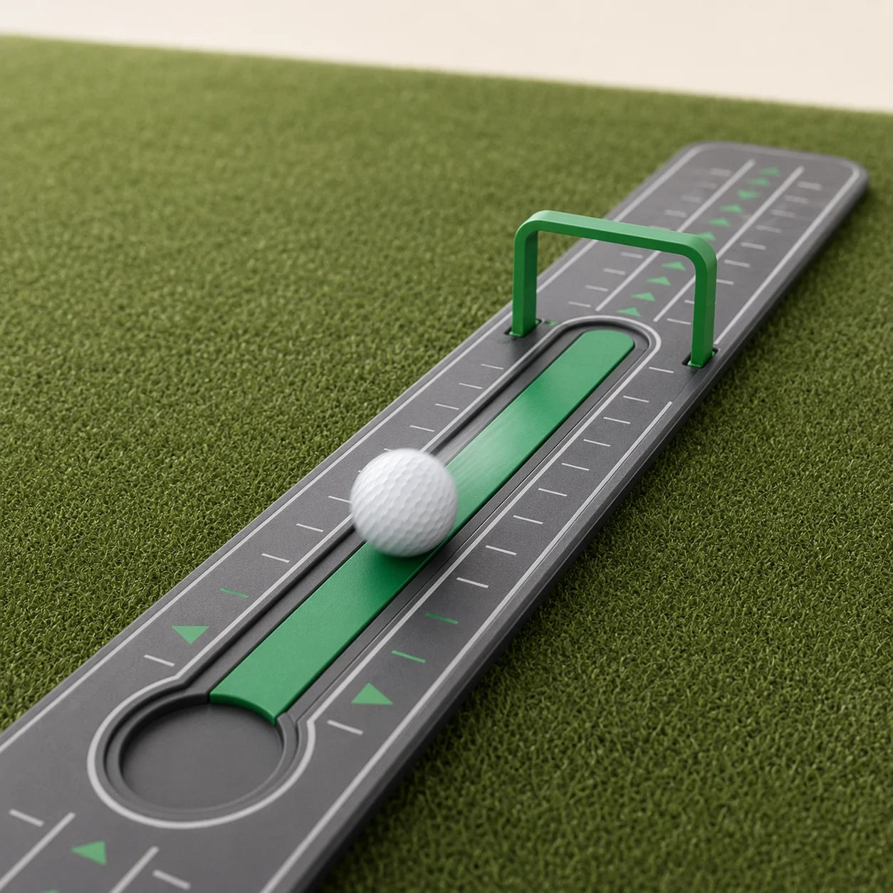 Golf Precision Distance Putting Trainer — function and construction detail